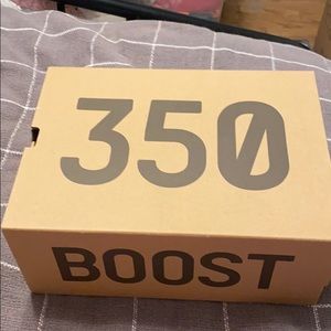YEEZY BOOST BOX ONLY